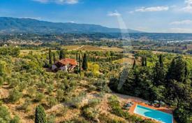 زمین تجاری Rignano sull'Arno, ایتالیا. 1,390,000 €