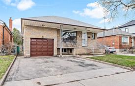 3غرفة خانه  Etobicoke, کانادا. C$1,795,000