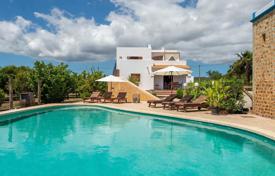 ویلا  – ایبیزا, جزایر بالئاری, اسپانیا. 2,460 € هفته ای