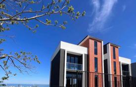 6غرفة خانه  225 متر مربع Batumi, گرجستان. $232,000