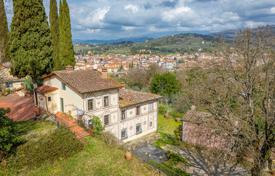 30غرفة کاخ  380 متر مربع Arezzo, ایتالیا. 1,400,000 €