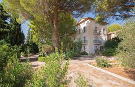 20غرفة عمارت  Solliès-Pont, فرانسه. 2,290,000 €
