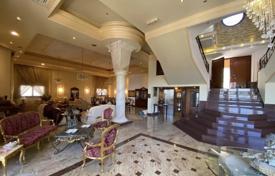 10غرفة دو خانه بهم چسبیده 1819 متر مربع لیماسول, قبرس. 8,600,000 €