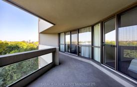 6غرفة آپارتمان  Etobicoke, کانادا. C$973,000