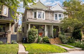 9غرفة  دو خانه بهم متصل Old Toronto, کانادا. C$1,221,000