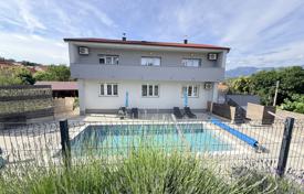 8غرفة خانه  350 متر مربع Primorje-Gorski Kotar County, کرواسی. 850,000 €
