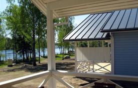 دو خانه بهم چسبیده – Kitee, North Karelia, فنلاند. 2,900 € هفته ای