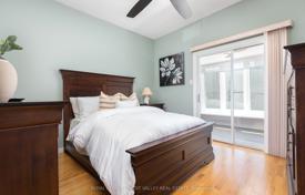 9غرفة  دو خانه بهم متصل Old Toronto, کانادا. C$2,446,000