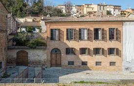4غرفة عمارت  900 متر مربع Santarcangelo di Romagna, ایتالیا. 990,000 €