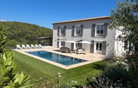 5غرفة ویلا  موگینز(فرانسه), فرانسه. 2,750,000 €