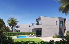 دو خانه بهم چسبیده – کالپ, والنسیا, اسپانیا. 875,000 €