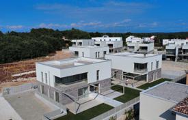 1غرفة آپارتمان  54 متر مربع Umag, کرواسی. 250,000 €