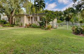 دو خانه بهم چسبیده – Coral Gables, فلوریدا, ایالات متحده آمریکا. $790,000