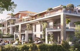 New residential complex with apartments Vallauris, فرانسه. 302,000 € از
