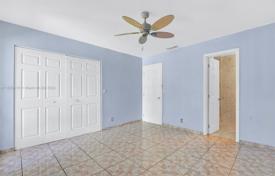 خانه  – Pembroke Pines, Broward, فلوریدا,  ایالات متحده آمریکا. $365,000