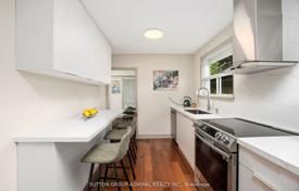 9غرفة خانه  Etobicoke, کانادا. C$1,785,000
