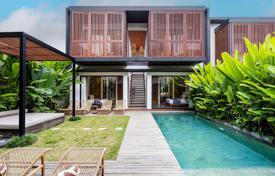 4غرفة ویلا  253 متر مربع Batu Bolong Beach, اندونزی. $599,000