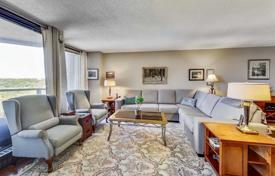 آپارتمان  – Lake Shore Boulevard West, Etobicoke, تورنتو,  انتاریو,   کانادا. C$1,095,000