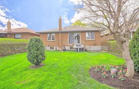 4غرفة خانه  Etobicoke, کانادا. C$2,238,000