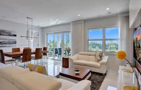 2غرفة شقق في الوحدات السكنية 107 متر مربع Hallandale Beach, ایالات متحده آمریکا. $450,000