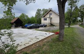 4غرفة خانه  200 متر مربع Karlovac County, کرواسی. 170,000 €