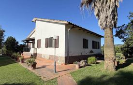 5غرفة ویلا  280 متر مربع Campagnatico, ایتالیا. 850,000 €