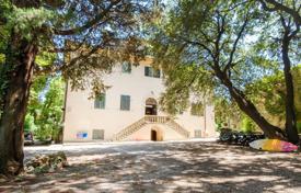 15غرفة ویلا  Livorno, ایتالیا. 2,200,000 €