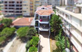 5غرفة خانه  297 متر مربع Xilokastro, یونان. 520,000 €