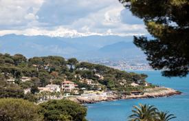 6غرفة ویلا  Cap d'Antibes, فرانسه. 3,990,000 €