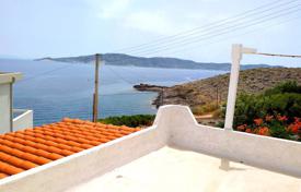 دو خانه بهم چسبیده – آتیکا, یونان. 300,000 €