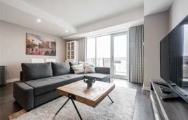 آپارتمان  – The Queensway, تورنتو, انتاریو,  کانادا. C$1,042,000