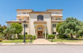 7غرفة آپارتمان  304 متر مربع San Roque, اسپانیا. 595,000 €