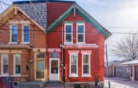  دو خانه بهم متصل – Old Toronto, تورنتو, انتاریو,  کانادا. C$1,163,000