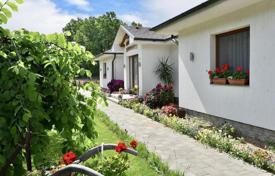 11غرفة خانه  585 متر مربع Aradványpuszta, مجارستان. 1,163,000 €