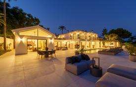 10غرفة خانه  734 متر مربع ماربلا, اسپانیا. 7,800,000 €