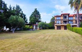 5غرفة  دو خانه بهم متصل 150 متر مربع Nea Skioni, یونان. 870,000 €