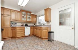 4غرفة خانه  Etobicoke, کانادا. C$1,846,000