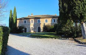 دو خانه بهم چسبیده – توسکانی, ایتالیا. 1,690,000 €