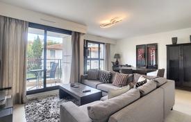 2غرفة آپارتمان  کن, فرانسه. 803,000 €