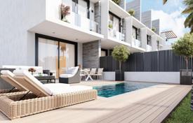 3غرفة دو خانه بهم چسبیده لارناکا, قبرس. 375,000 €