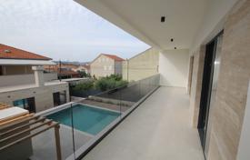6غرفة خانه  191 متر مربع Trogir, کرواسی. 790,000 €