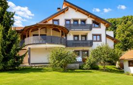 7غرفة خانه  270 متر مربع Samobor, کرواسی. 565,000 €