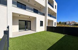 3غرفة آپارتمان  111 متر مربع Vodice, کرواسی. 295,000 €