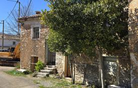 7غرفة خانه  200 متر مربع Žminj, کرواسی. 49,000 €
