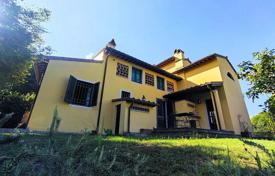 3غرفة ویلا  131 متر مربع Camaiore, ایتالیا. 520,000 €