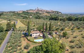 23غرفة کاخ  414 متر مربع San Gimignano, ایتالیا. 2,100,000 €