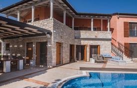 5غرفة خانه  388 متر مربع روینج, کرواسی. 1,993,000 €