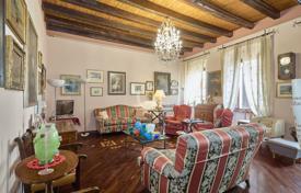 2غرفة آپارتمان  190 متر مربع Riva del Garda, ایتالیا. Price on request