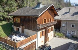 7غرفة عمارت  150 متر مربع مورزین, فرانسه. 850,000 €