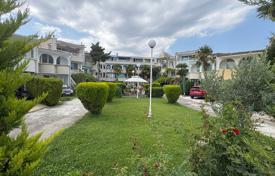 3غرفة آپارتمان  100 متر مربع Ravda, بلغارستان. 168,000 €